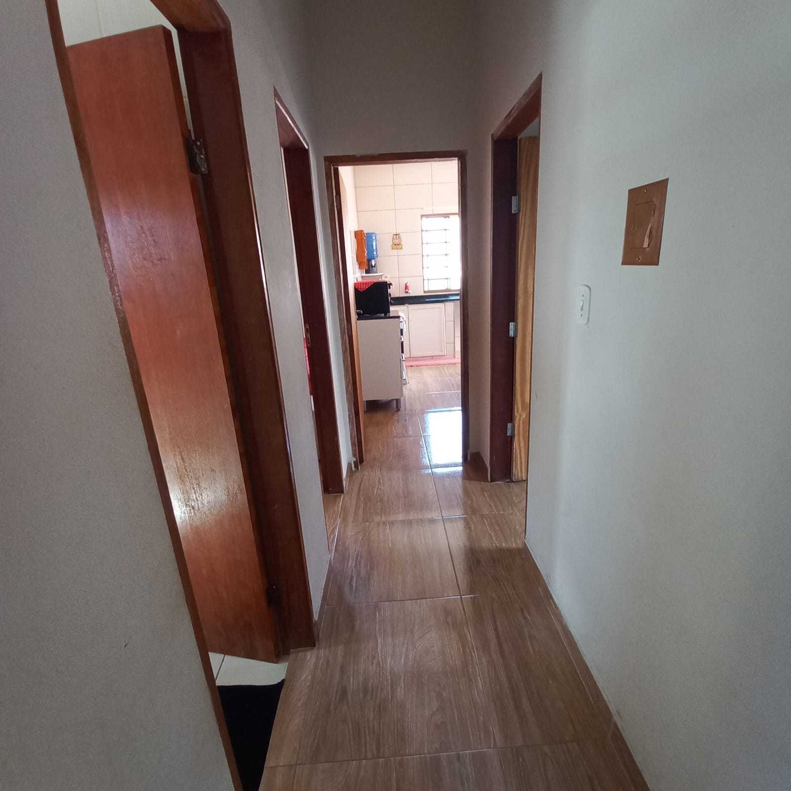 Casa à venda com 3 quartos, 300m² - Foto 5