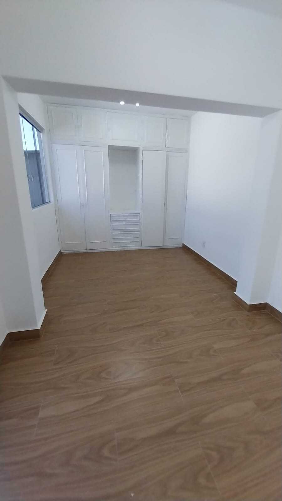 Casa à venda com 4 quartos, 290m² - Foto 10