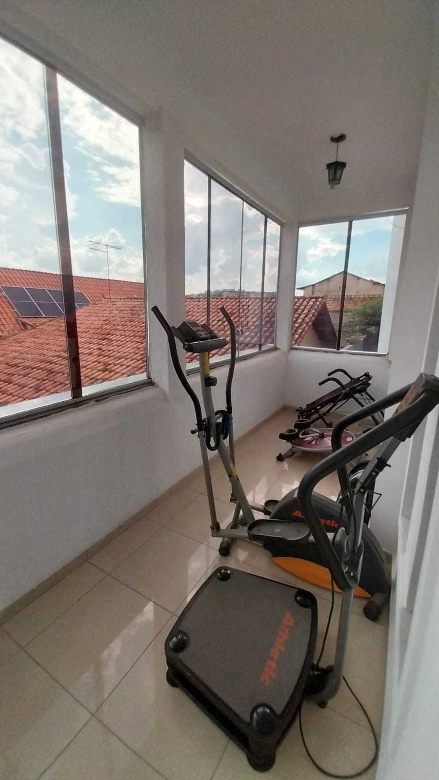 Casa à venda com 5 quartos, 480m² - Foto 12