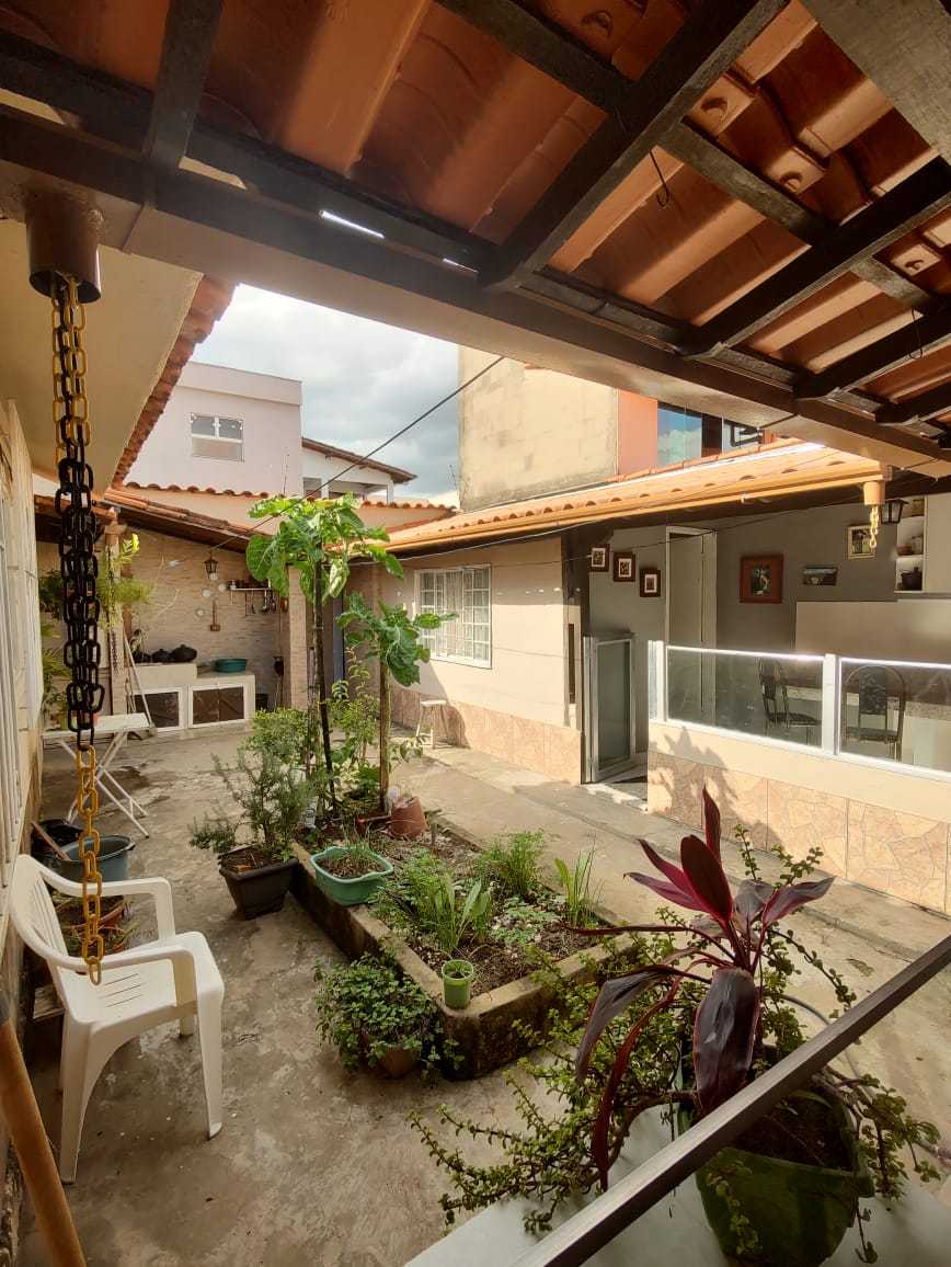 Casa à venda com 3 quartos, 130m² - Foto 5