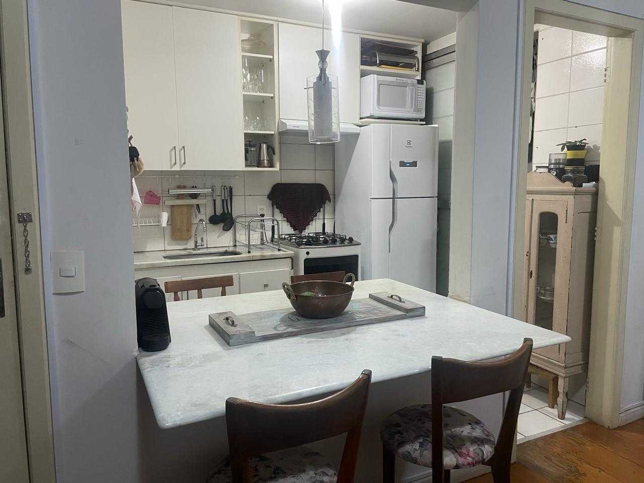 Apartamento à venda com 2 quartos, 63m² - Foto 6