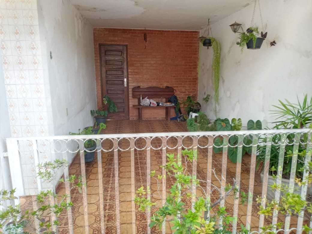 Casa à venda com 3 quartos, 300m² - Foto 6