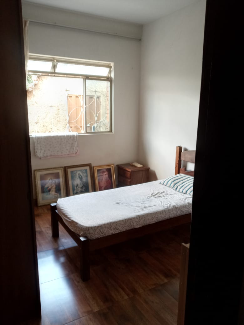 Casa à venda com 3 quartos, 300m² - Foto 12