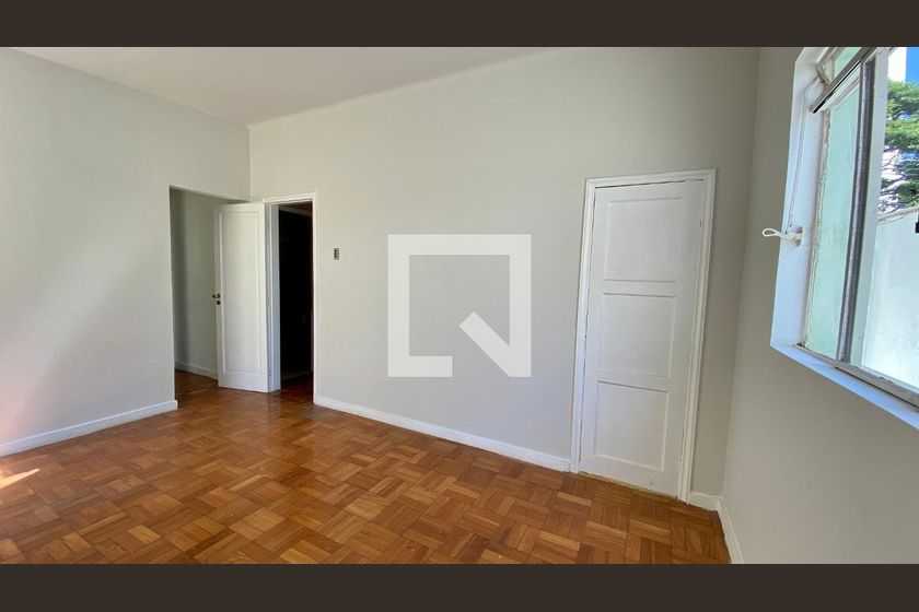 Apartamento à venda com 3 quartos, 180m² - Foto 15