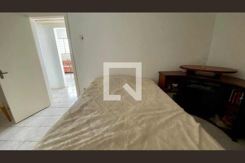 Apartamento à venda com 3 quartos, 180m² - Foto 25