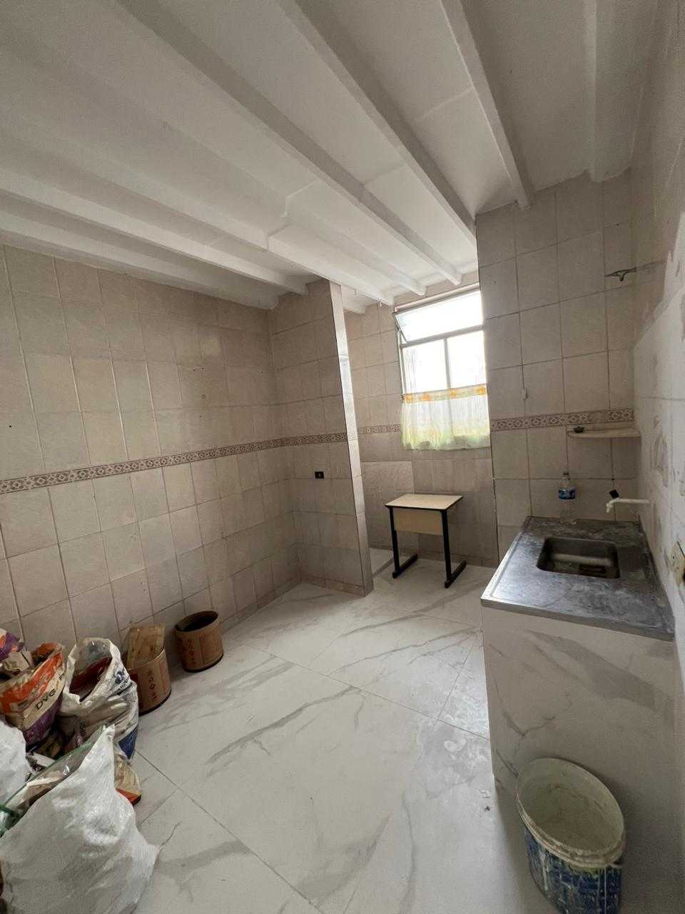 Apartamento à venda com 2 quartos, 57m² - Foto 1