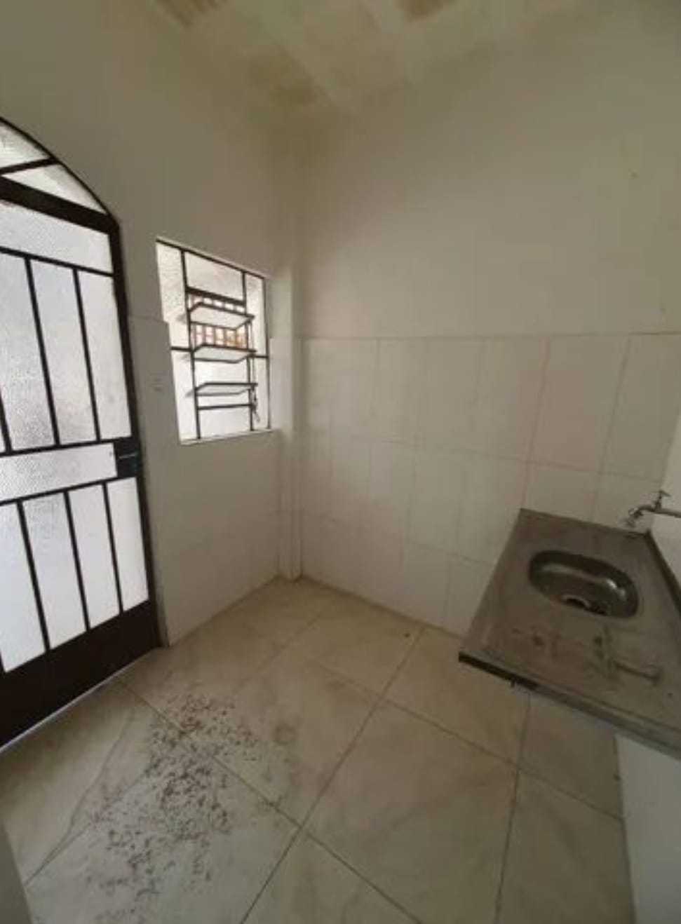 Casa à venda com 3 quartos, 192m² - Foto 3