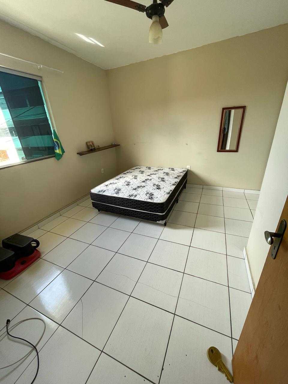 Casa à venda com 3 quartos, 90m² - Foto 11