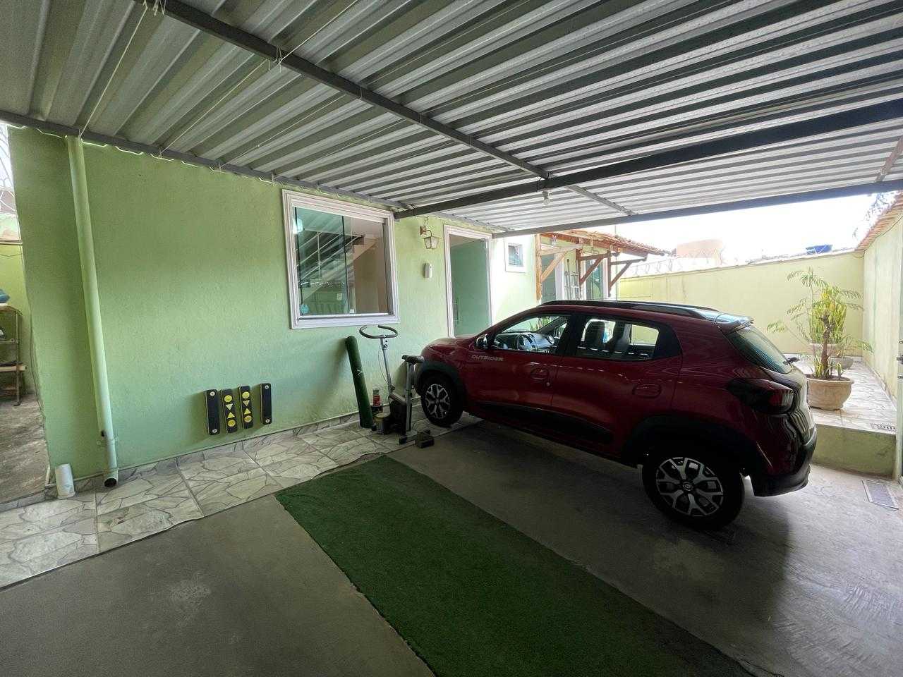 Casa à venda com 3 quartos, 90m² - Foto 2