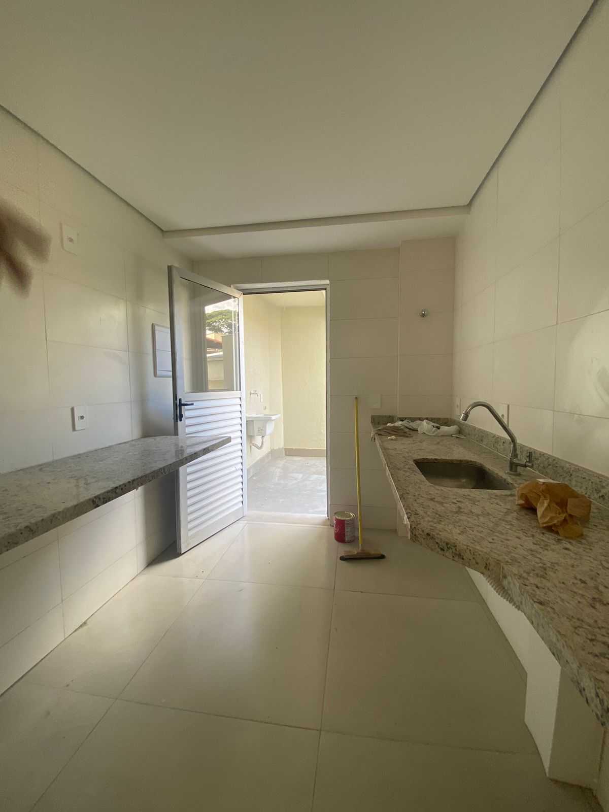 Apartamento à venda com 3 quartos, 79m² - Foto 19