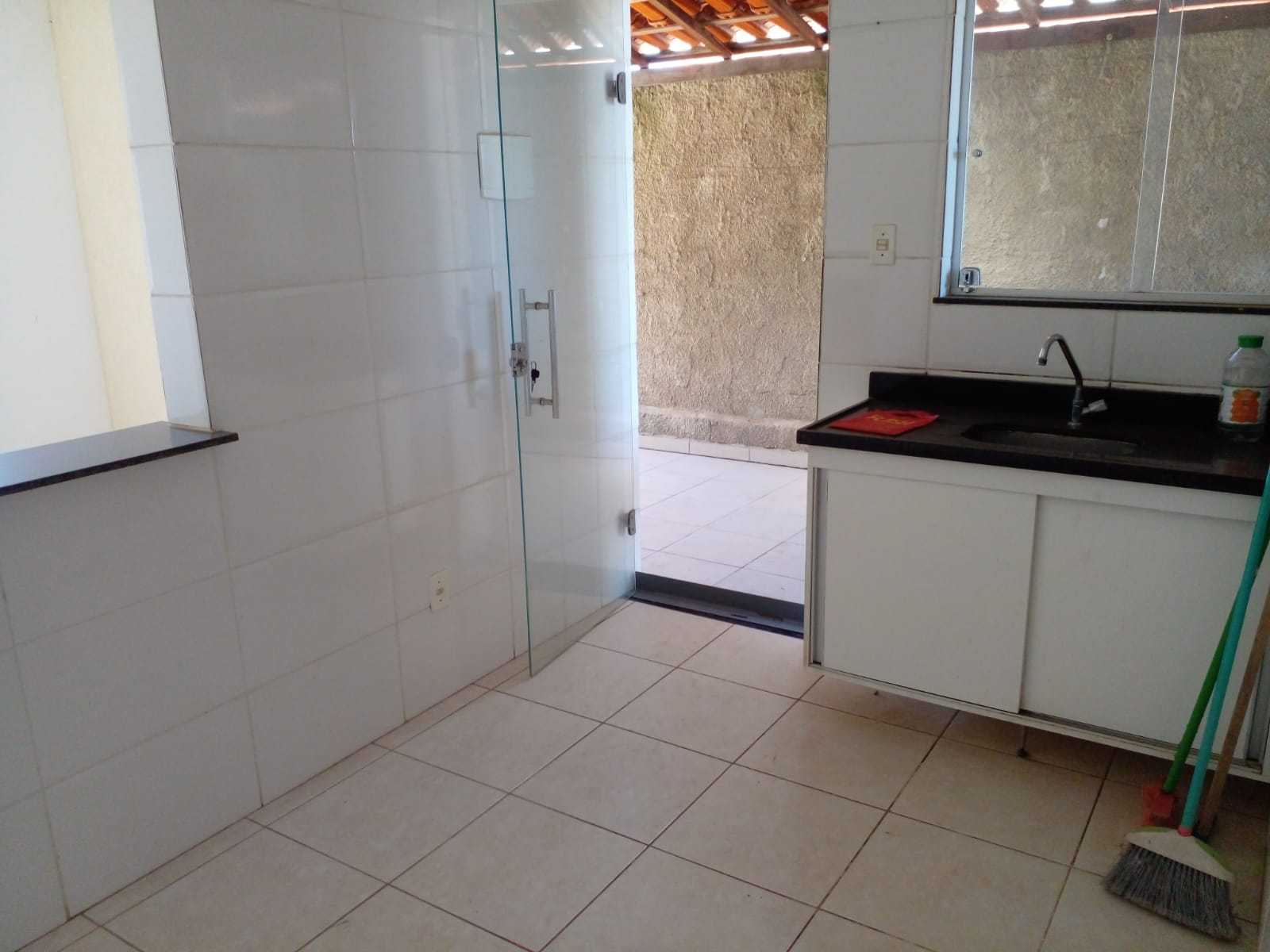 Casa à venda com 2 quartos, 80m² - Foto 6