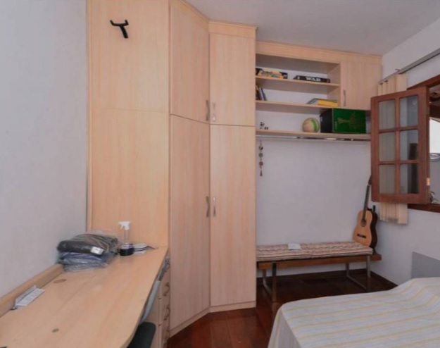 Casa à venda com 3 quartos, 500m² - Foto 9