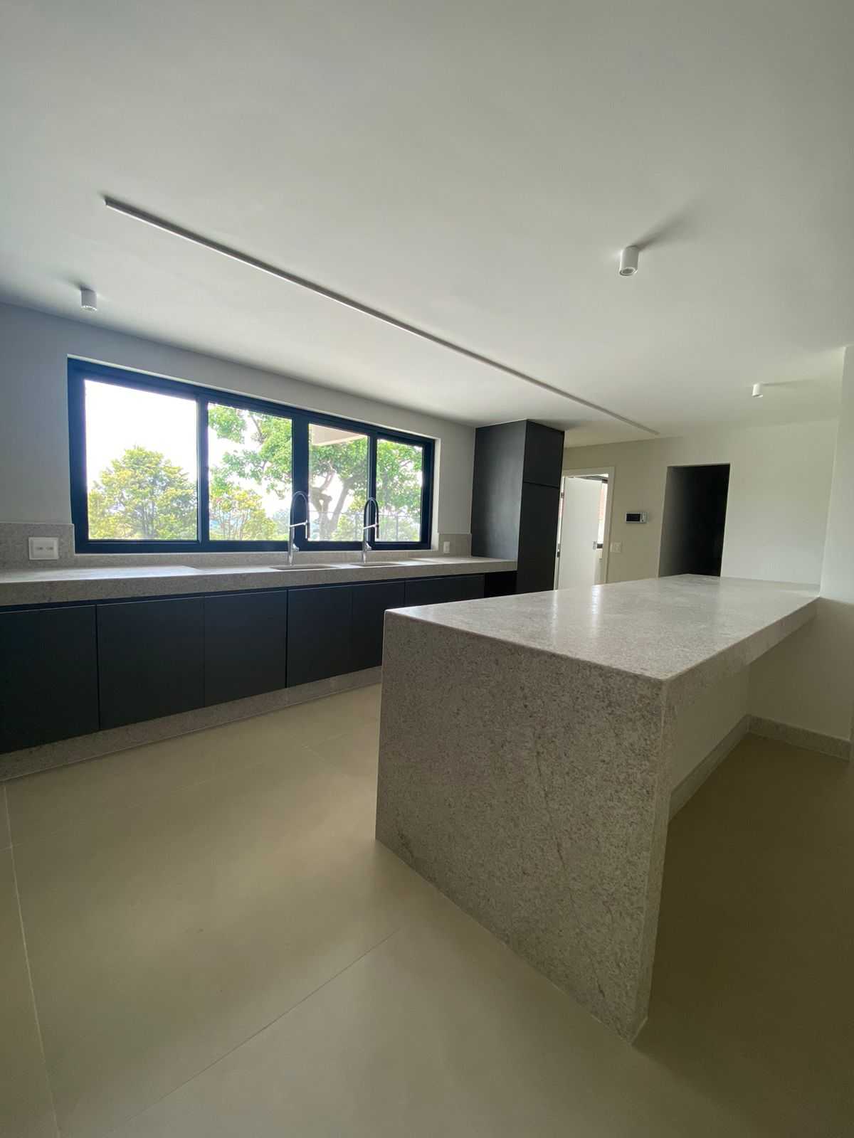 Casa à venda com 4 quartos, 809m² - Foto 15