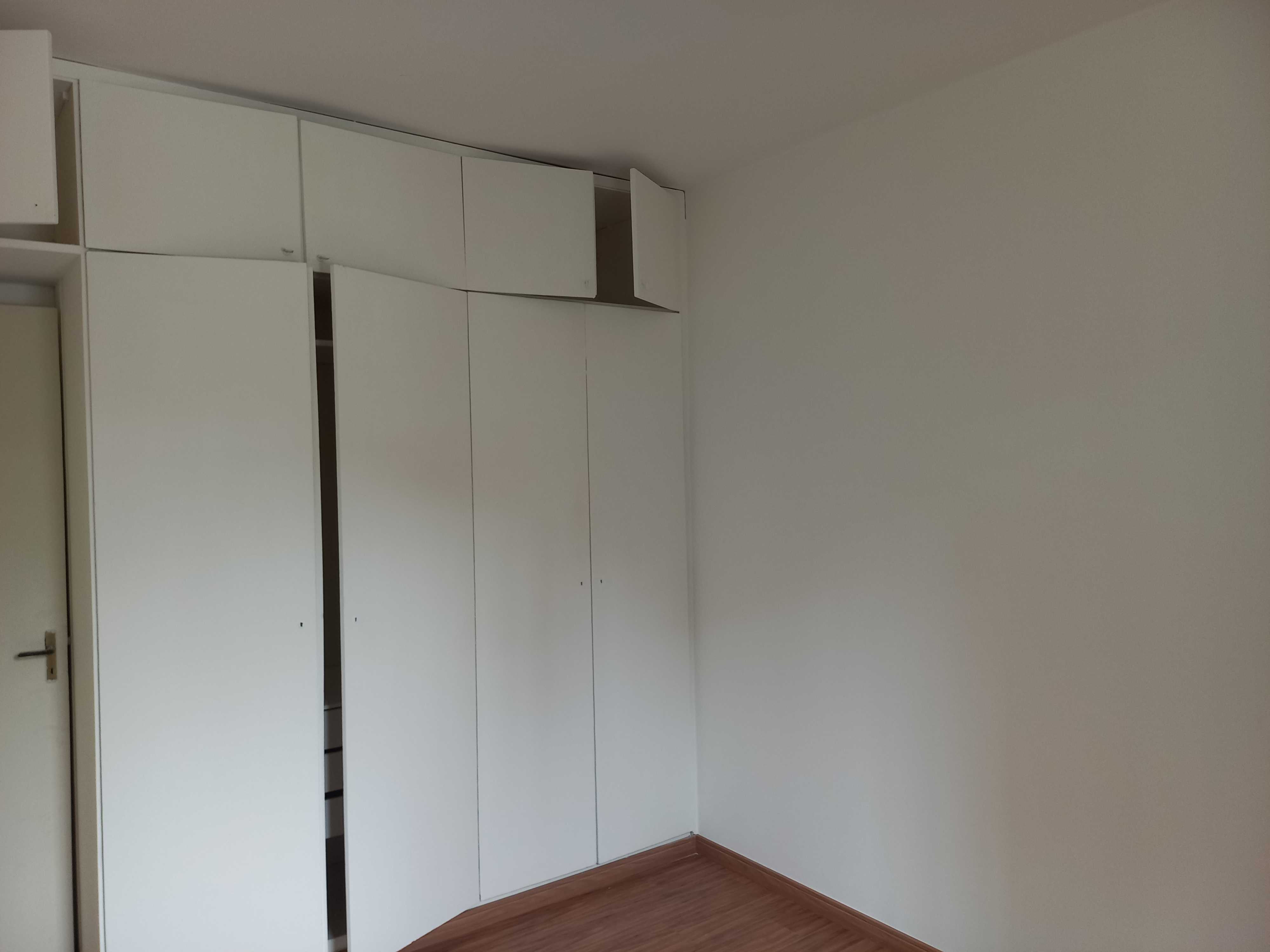 Apartamento à venda com 2 quartos, 75m² - Foto 8