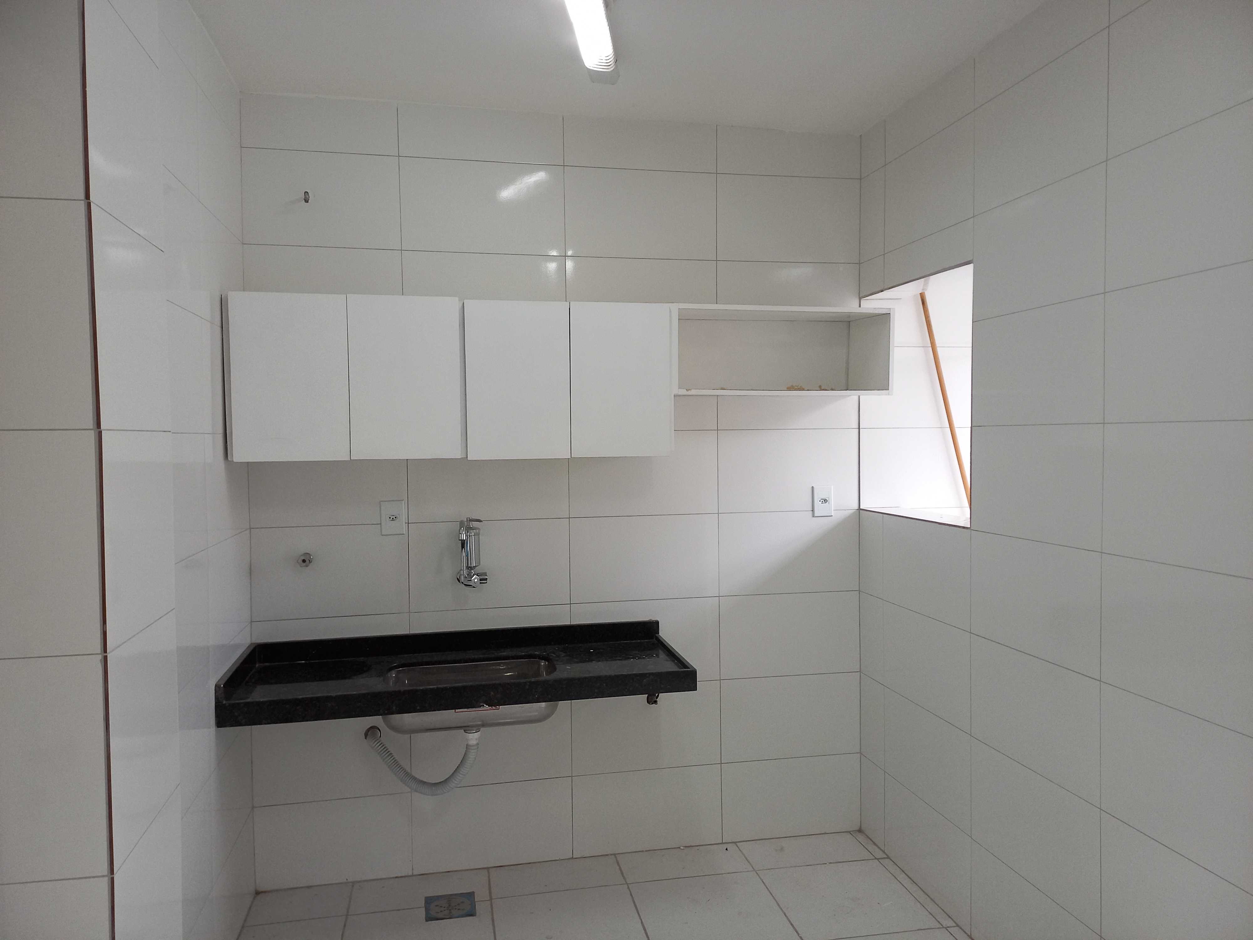 Apartamento à venda com 2 quartos, 75m² - Foto 11