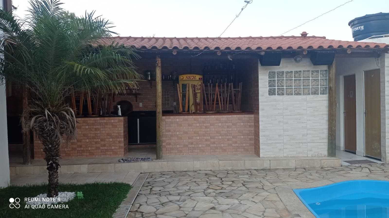 Casa à venda com 3 quartos, 250m² - Foto 4