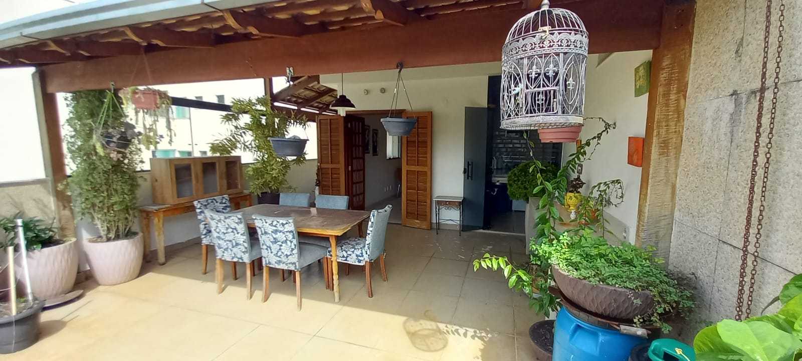 Cobertura à venda com 2 quartos, 132m² - Foto 1