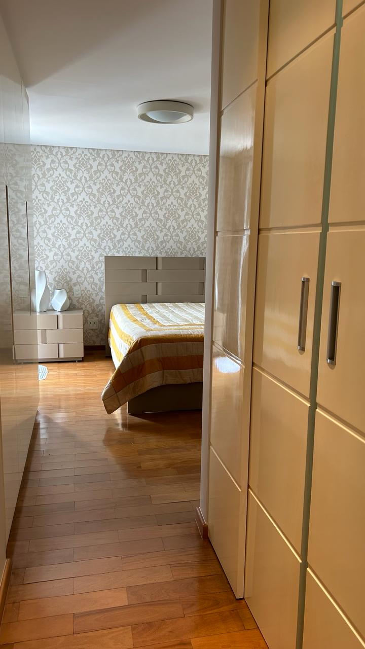 Apartamento à venda com 4 quartos, 147m² - Foto 18