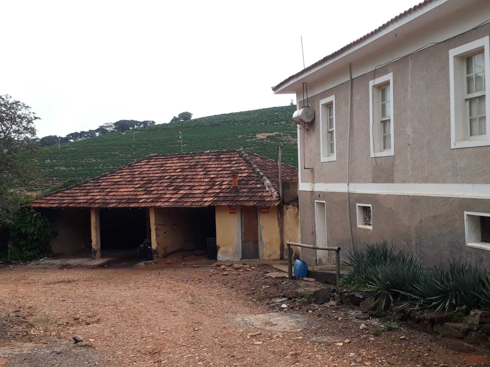 Chácara à venda com 4 quartos, 1140000m² - Foto 12