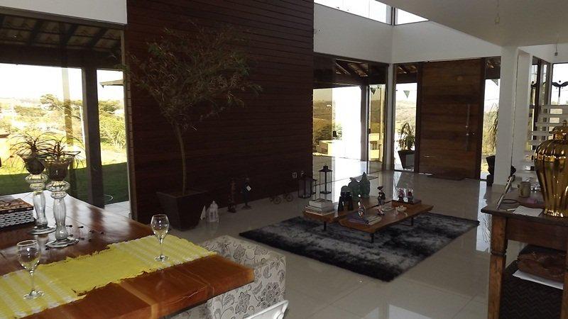 Casa à venda com 3 quartos, 280m² - Foto 9