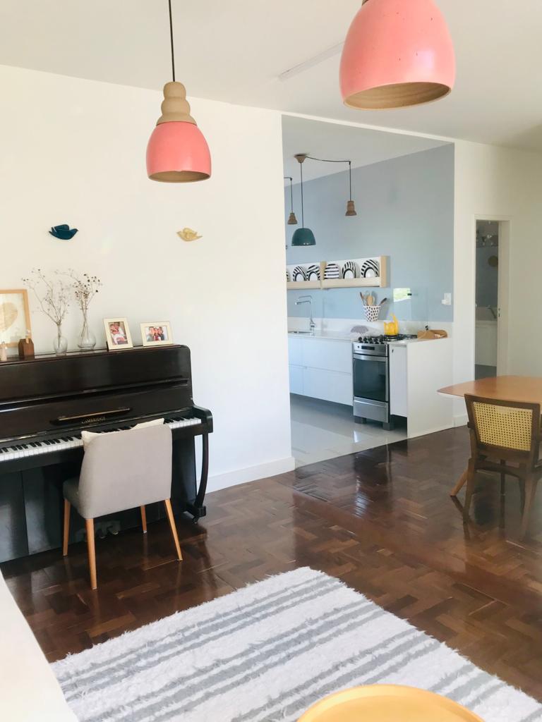 Apartamento à venda com 3 quartos, 105m² - Foto 1