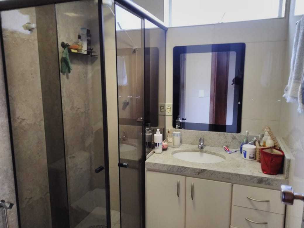 Apartamento à venda com 2 quartos, 69m² - Foto 20