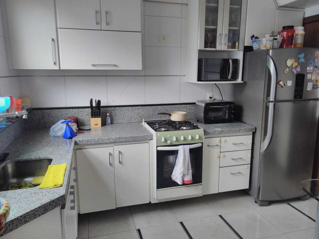 Apartamento à venda com 4 quartos, 140m² - Foto 13