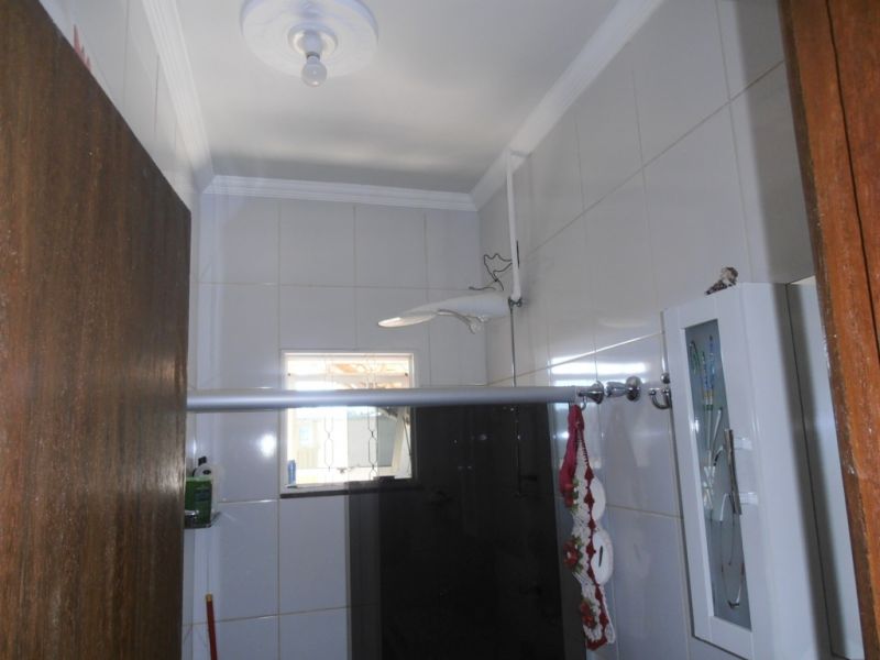 Casa à venda com 2 quartos, 80m² - Foto 17