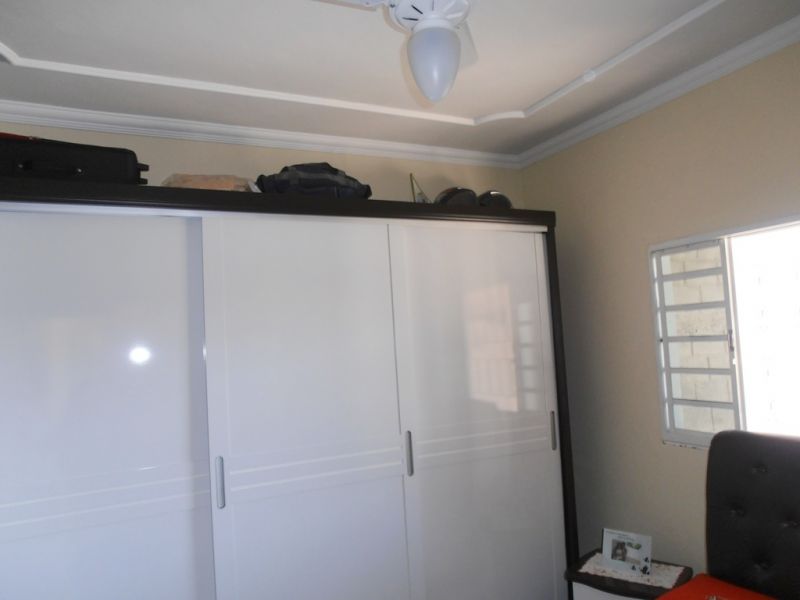 Casa à venda com 2 quartos, 80m² - Foto 20