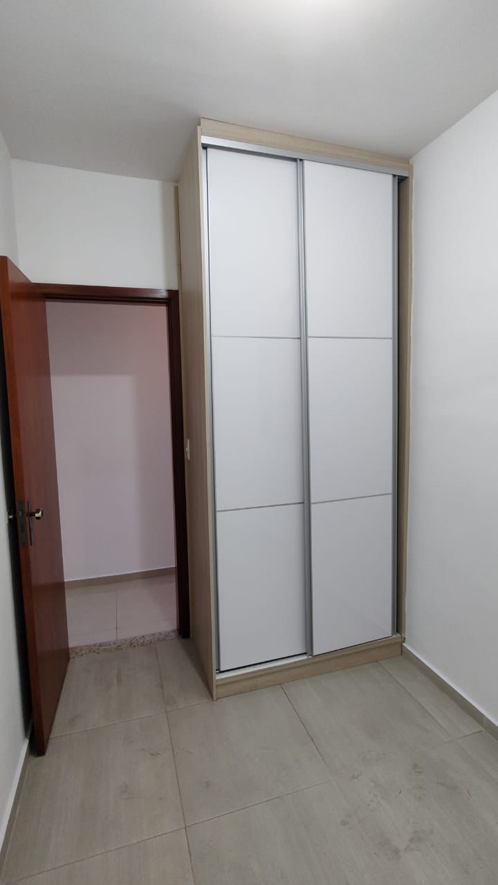 Apartamento à venda com 4 quartos, 110m² - Foto 8