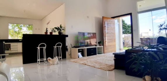 Casa à venda com 3 quartos, 1000m² - Foto 9