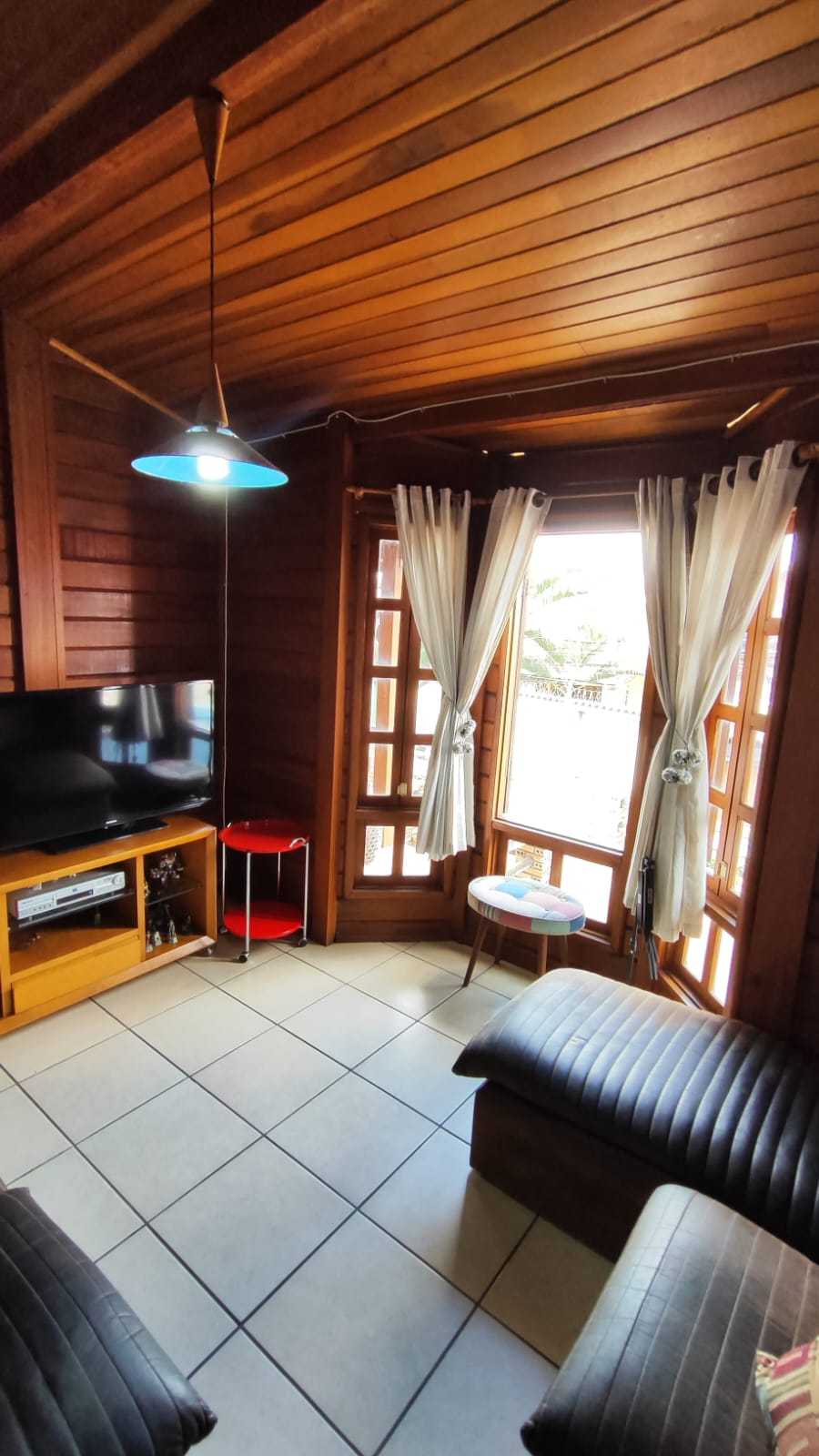 Casa à venda com 3 quartos, 360m² - Foto 17