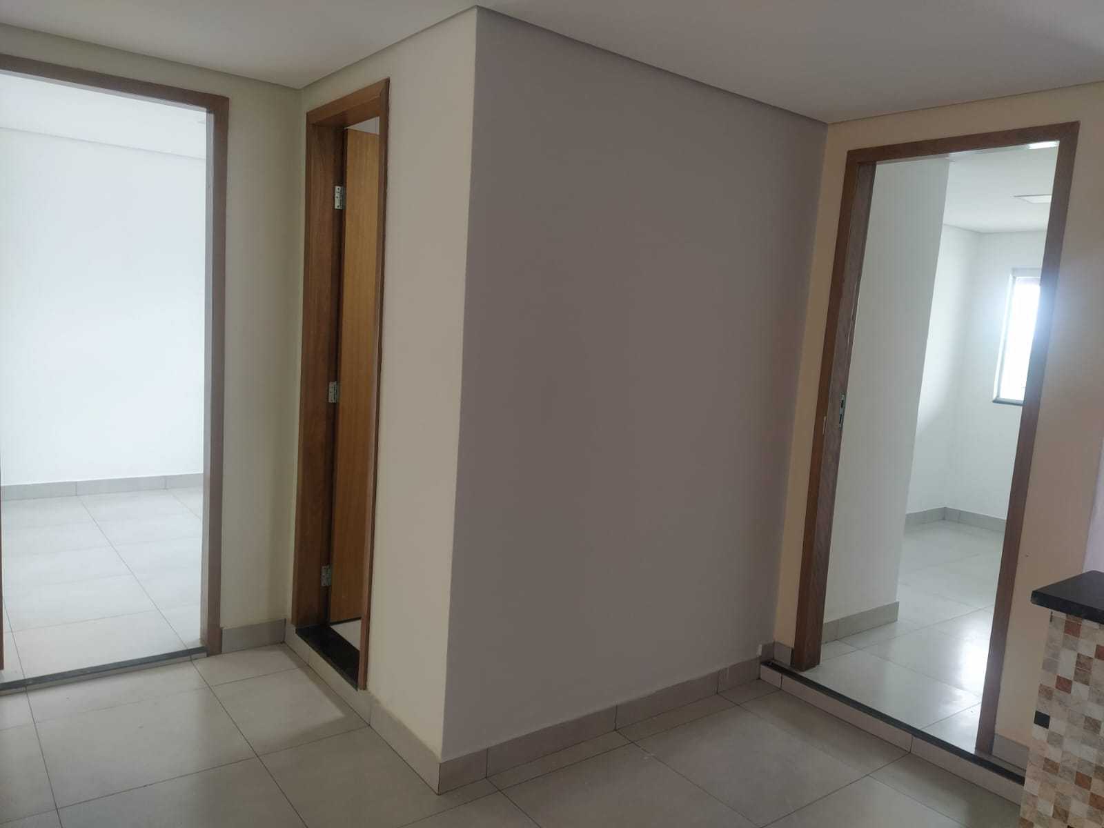 Casa à venda com 2 quartos, 75m² - Foto 5