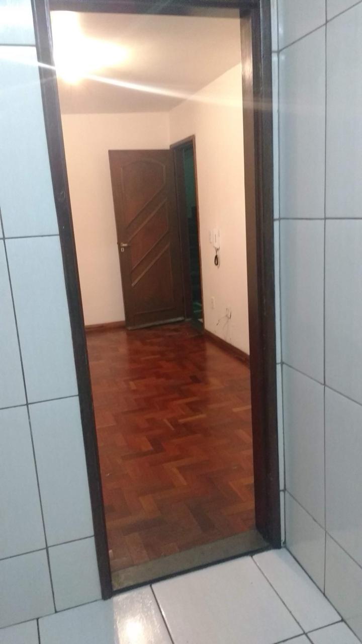 Apartamento à venda com 2 quartos, 55m² - Foto 5