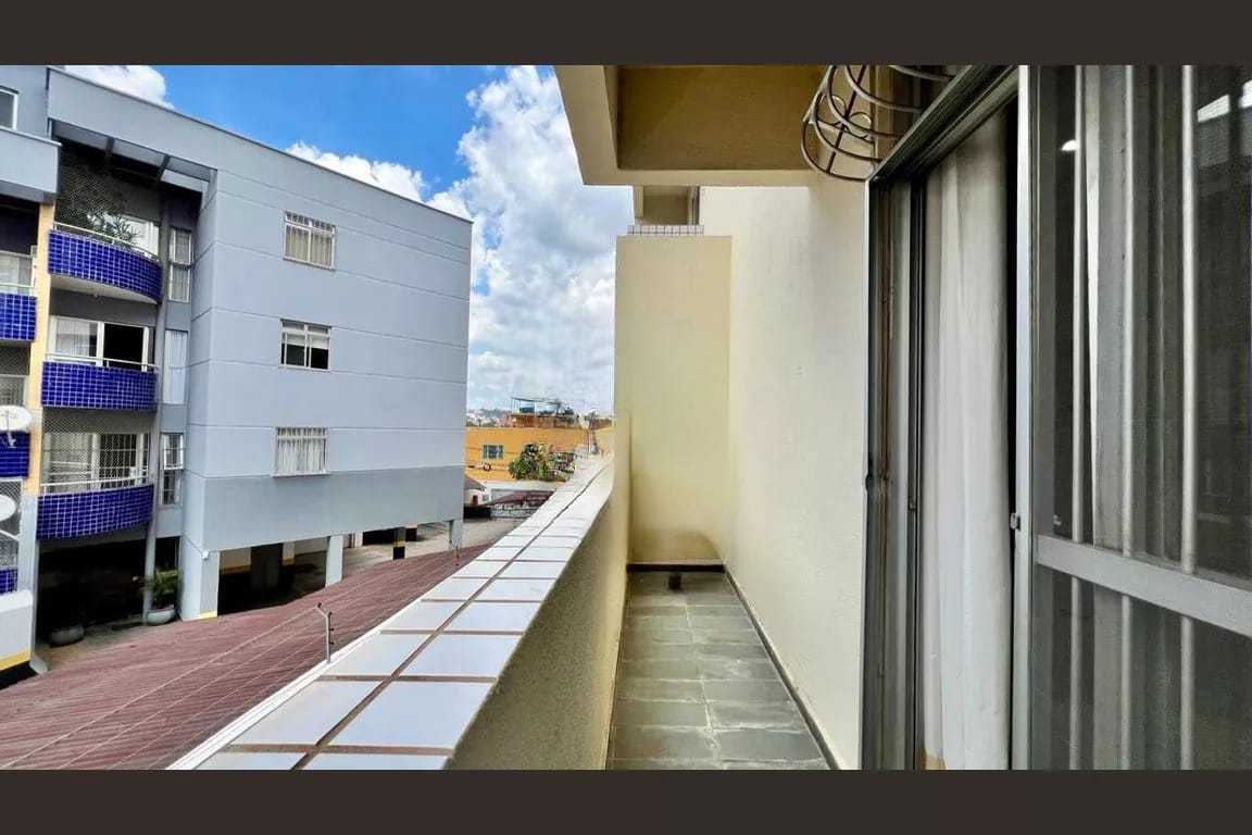 Apartamento à venda com 3 quartos, 85m² - Foto 7