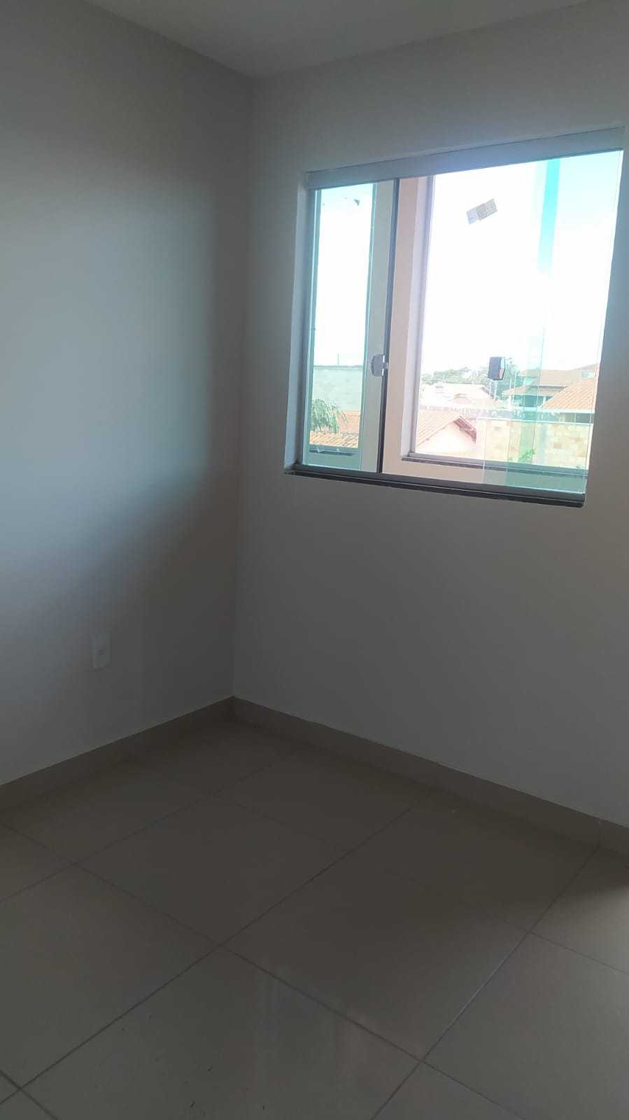 Casa à venda com 5 quartos, 230m² - Foto 4