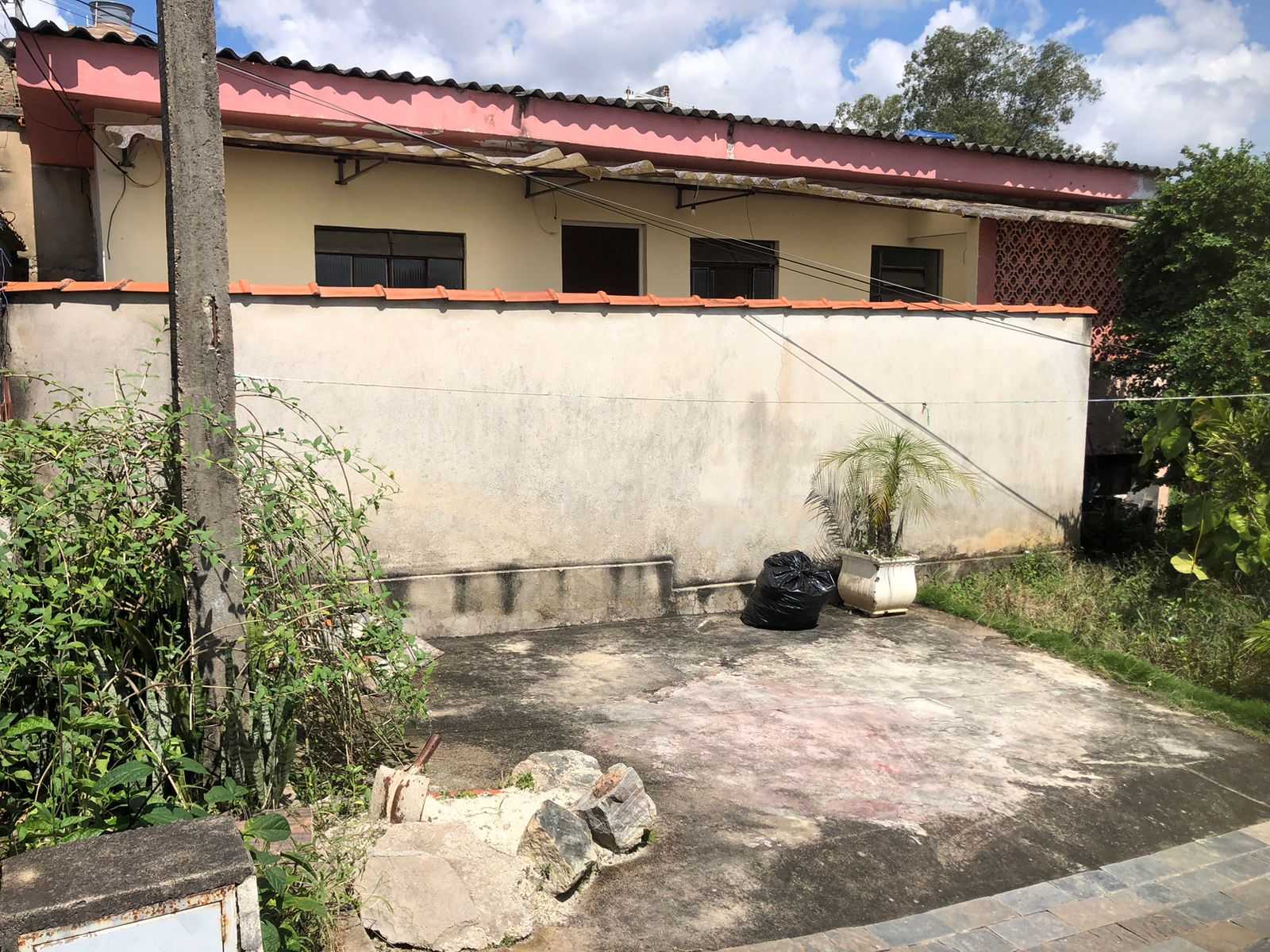 Casa à venda com 3 quartos, 360m² - Foto 6