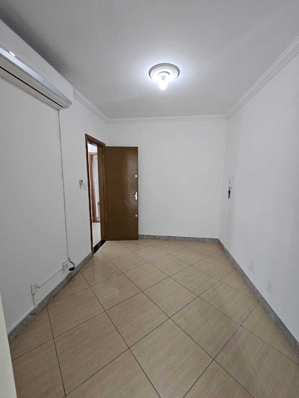 Casa à venda com 3 quartos, 110m² - Foto 15