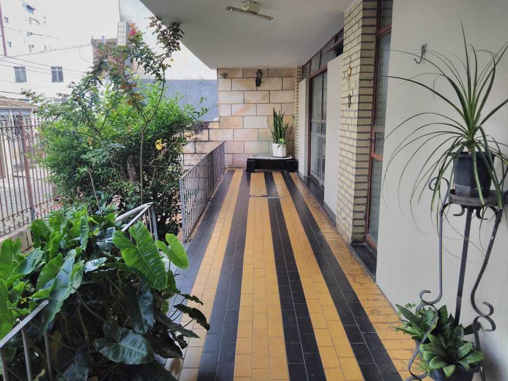 Casa à venda com 4 quartos, 196m² - Foto 9