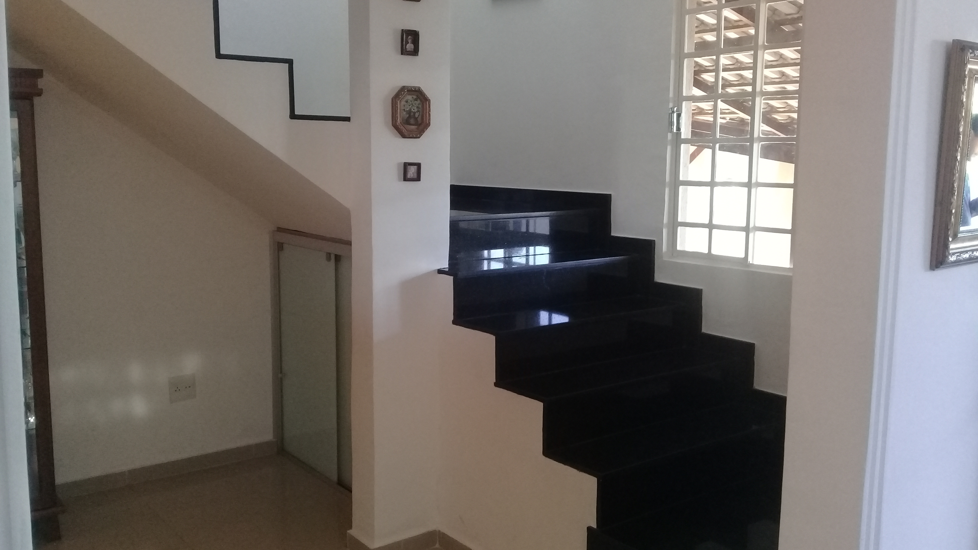 Casa à venda com 5 quartos, 270m² - Foto 13