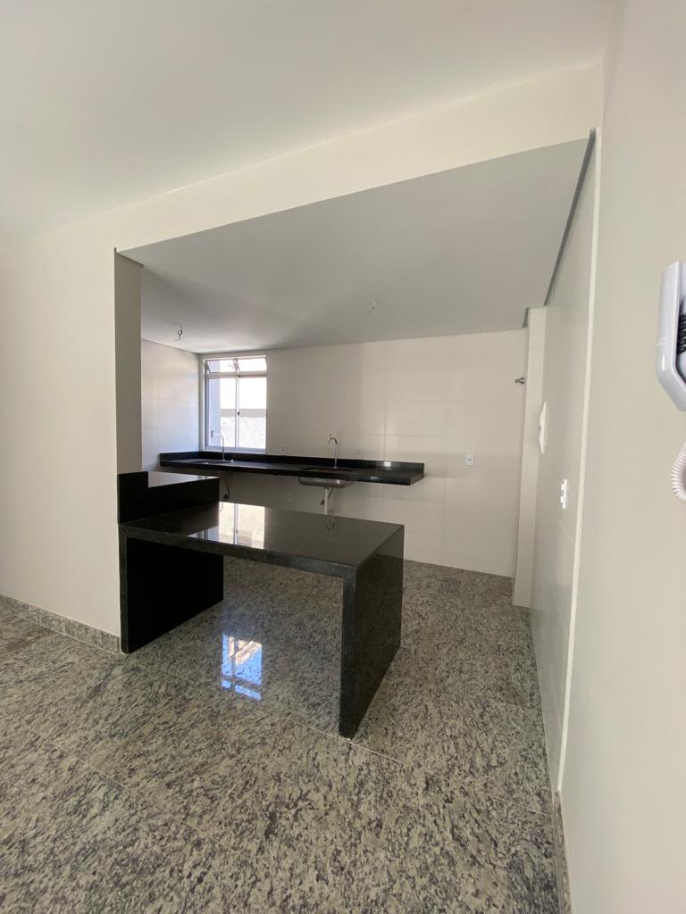 Apartamento à venda com 2 quartos, 67m² - Foto 9