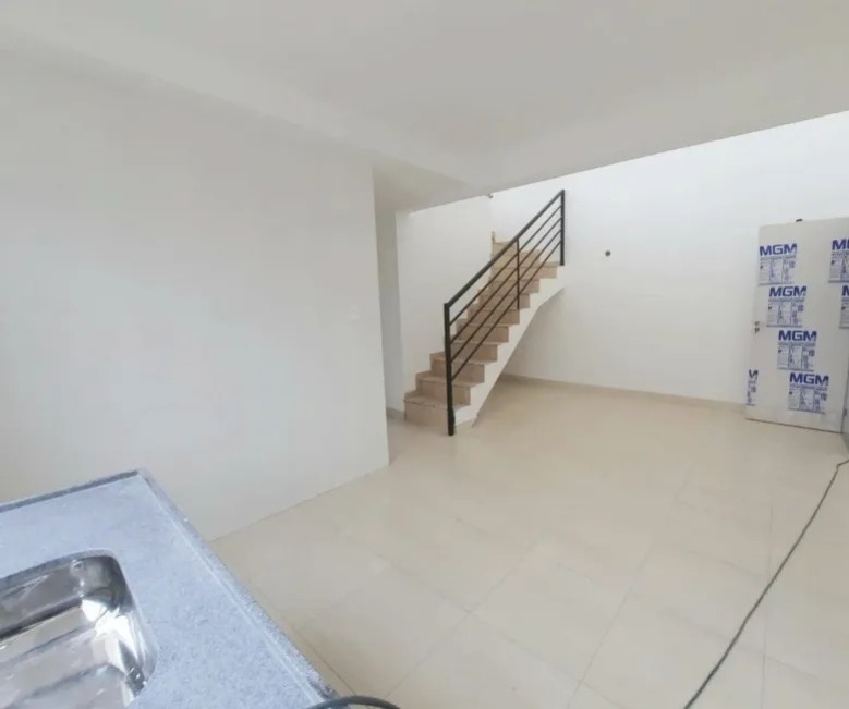 Cobertura à venda com 2 quartos, 124m² - Foto 4