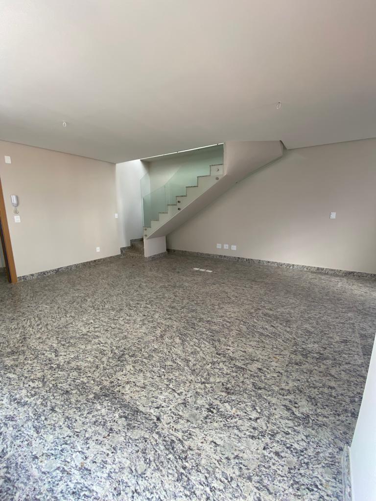 Cobertura à venda com 2 quartos, 88m² - Foto 4