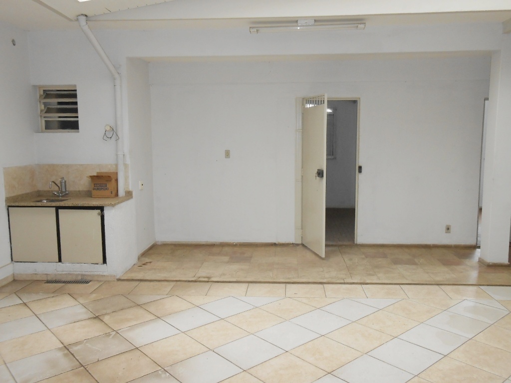 Prédio Inteiro à venda com 3 quartos, 500m² - Foto 10