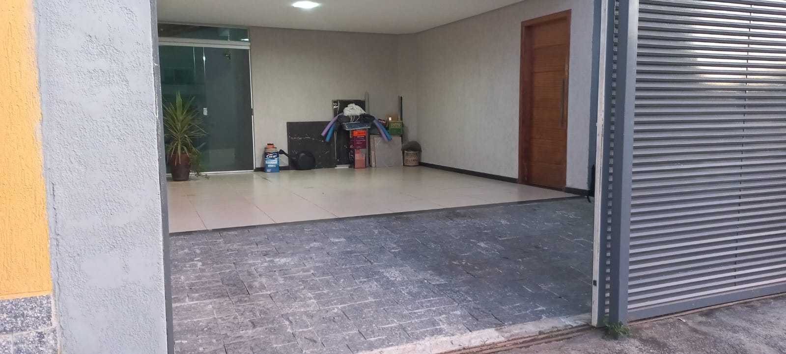 Casa à venda com 3 quartos, 160m² - Foto 2