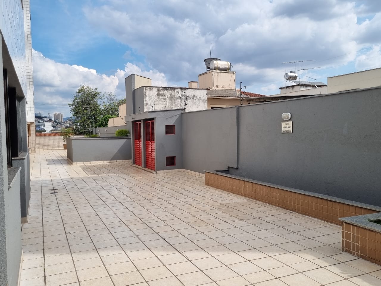 Cobertura à venda com 4 quartos, 230m² - Foto 5