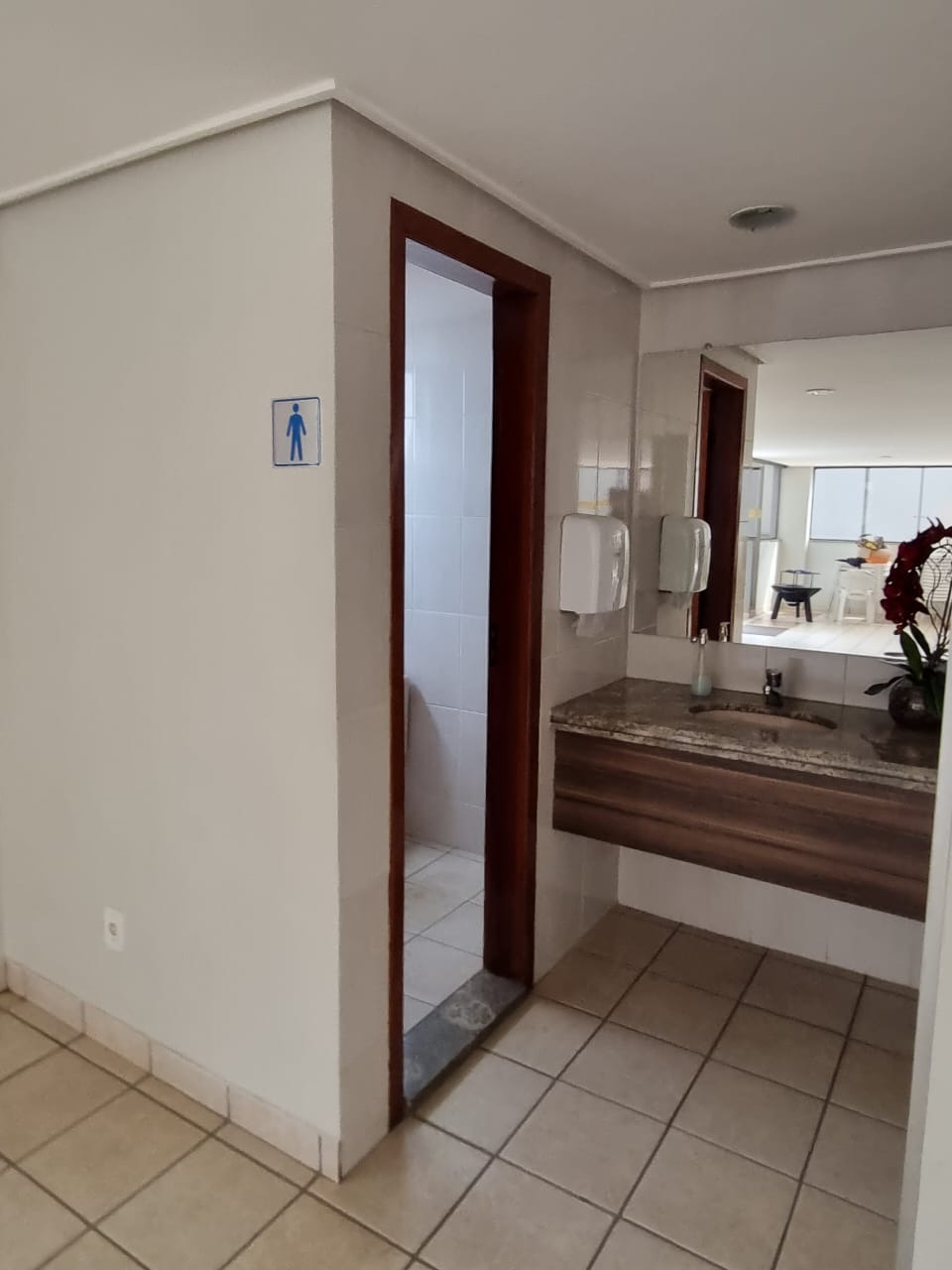 Cobertura à venda com 4 quartos, 230m² - Foto 17