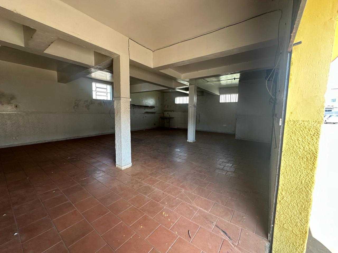 Apartamento à venda com 3 quartos, 210m² - Foto 5