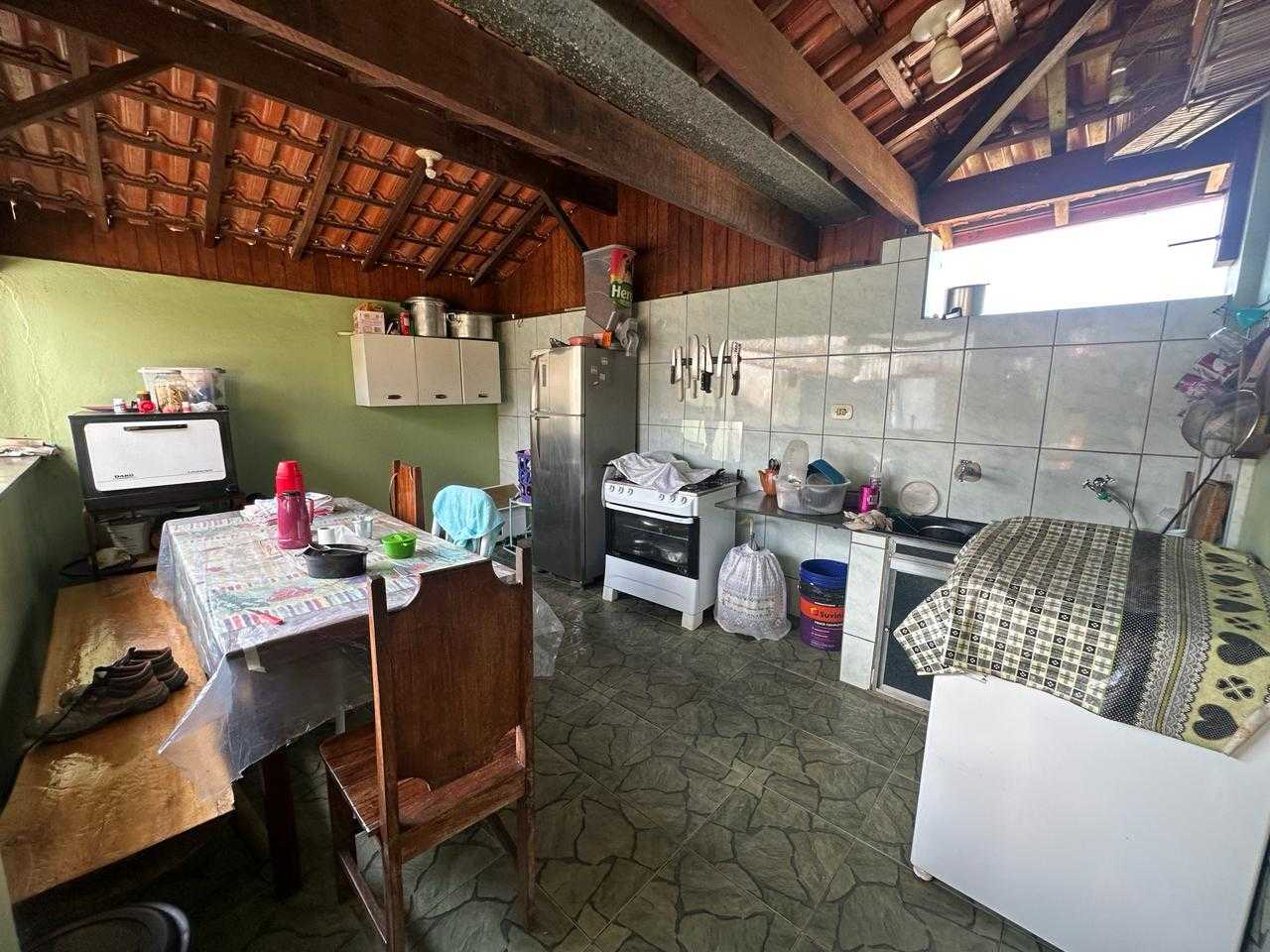 Casa à venda com 3 quartos, 239m² - Foto 11