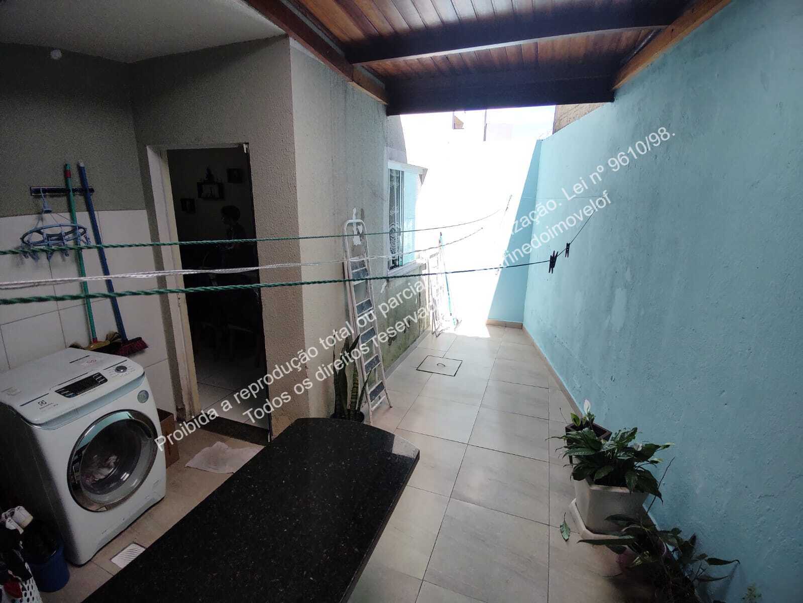 Casa à venda com 3 quartos, 75m² - Foto 18